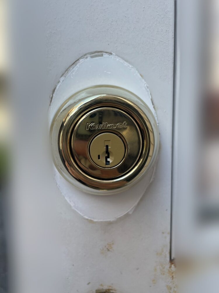 Kwik set　一式鍵交換